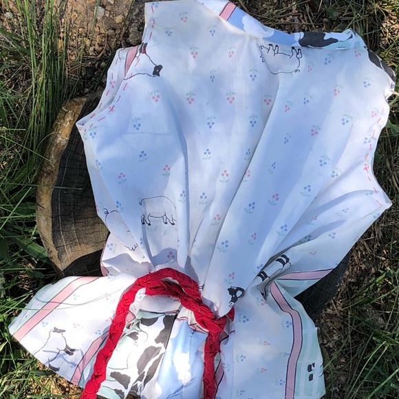 ~handmade patchwork cow and farm animal print collared crop top~ - Picture 4 of 7